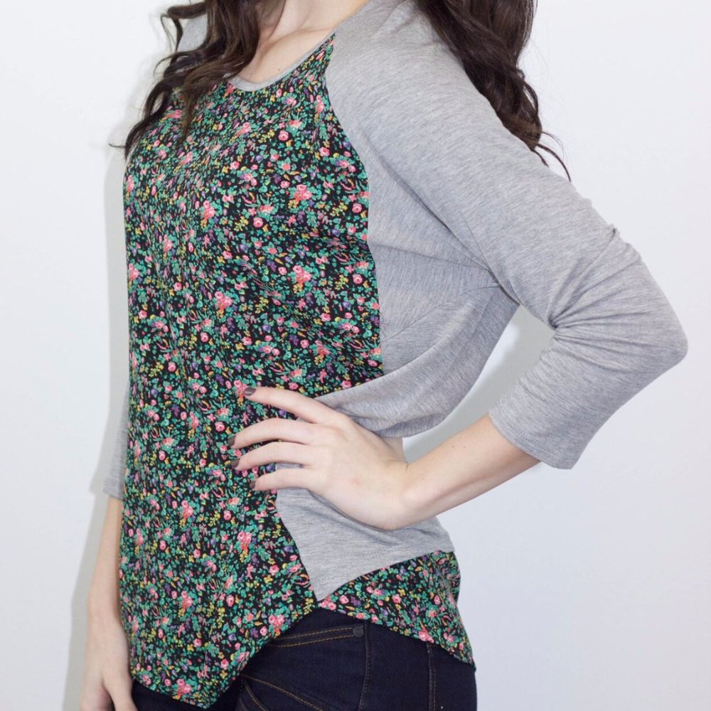 Gilli Floral 3/4 Sleeve Top
